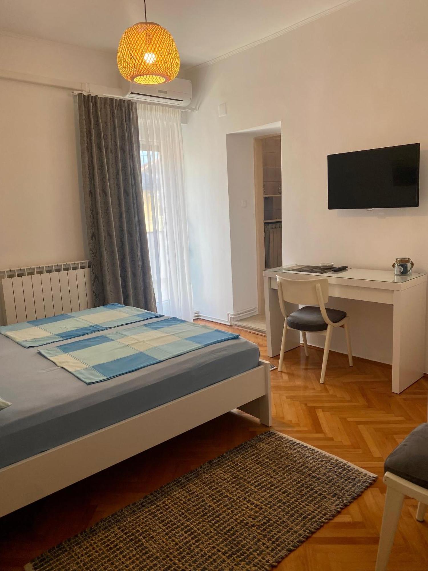 Apartments And Rooms By The Sea Barbat, Rab - 4973 Раб Стая снимка